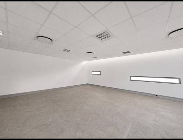 284M² OFFICE TO LET IN ILLOVO